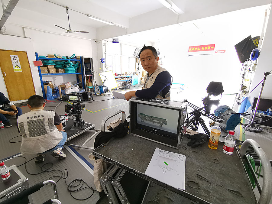 黑眼睛廣告為泰樂(lè)康科技拍攝產(chǎn)品短視頻現(xiàn)場(chǎng)