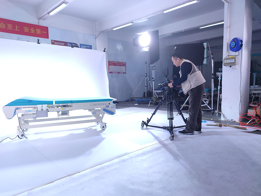 黑眼睛廣告為泰樂(lè)康科技拍攝產(chǎn)品短視頻現(xiàn)場(chǎng)